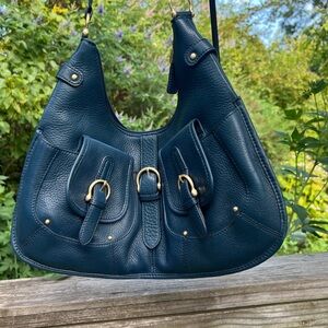 Talbots Leather Handbag Cotton Inside 2 Outside Pockets Zip Top Single Strap